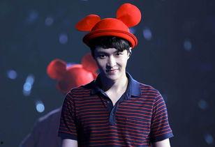 李胜贤 家庭背景,出身名门，家世显赫的明星之路